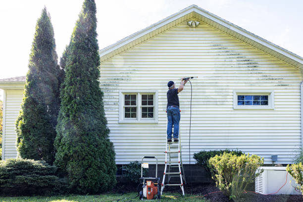 Fence Pressure Washing in Arcadia, IN