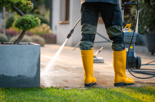Garage Pressure Washing in Arcadia, IN